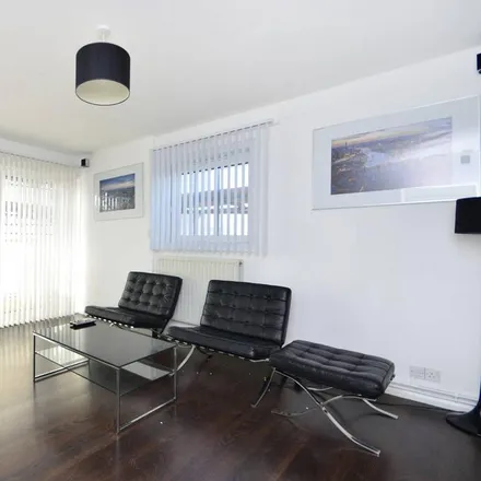 Rent this 3 bed apartment on New Evershed House in Old Castle Street, Spitalfields