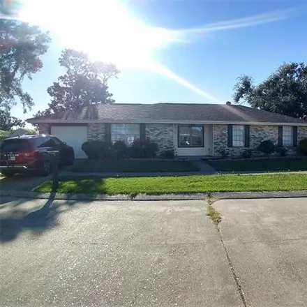 Rent this 3 bed house on 709 Cameron Court in Kenner, LA 70065