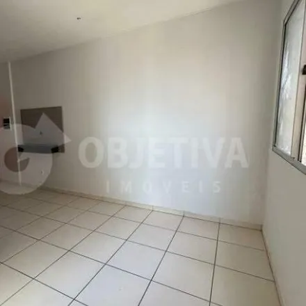 Buy this 2 bed apartment on Avenida Doutor Bezerra de Menezes in Jardim Brasília, Uberlândia - MG