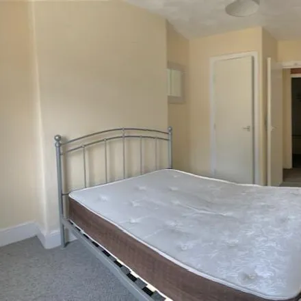 Image 6 - Glynrhondda Street, Cardiff, CF24 4AN, United Kingdom - Apartment for rent