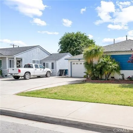 Image 3 - 13814 Faust Avenue, Bellflower, CA 90706, USA - House for sale