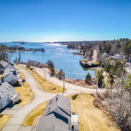 Buy this 2 bed condo on 20 Village Court in West Boothbay Harbor, Boothbay Harbor