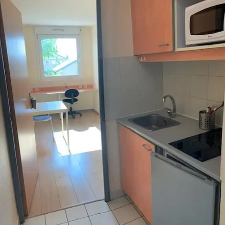 Rent this 1 bed apartment on 26 Rue de Montholon in 01000 Bourg-en-Bresse, France