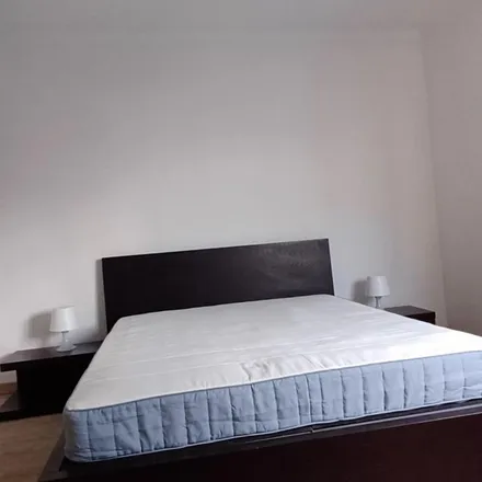 Rent this 6 bed apartment on Rua Pêro Vaz de Caminha 61 in 3030-200 Coimbra, Portugal