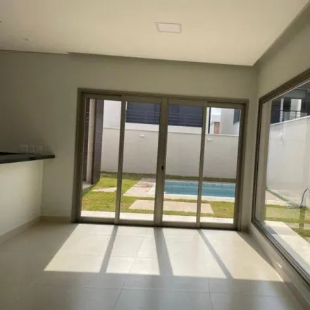 Buy this 3 bed house on Avenida Antônio Pincinato in Eloy Chaves, Jundiaí - SP