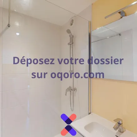 Rent this 3 bed apartment on 34 Rue du Docteur Calmette in 38000 Grenoble, France