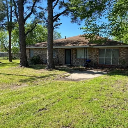 Image 3 - 250 West Washington Avenue, Calera, Bryan County, OK 74730, USA - House for sale