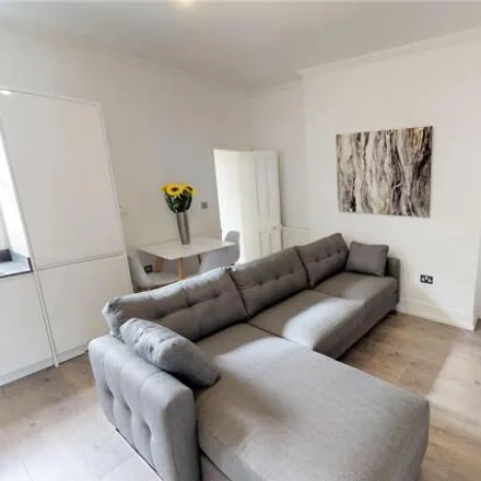 Rent this 2 bed room on 28 John Street in London, WC1N 2BL