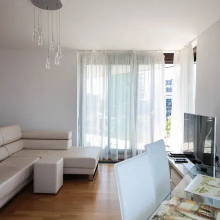 Rent this 3 bed apartment on Ke Kapslovně 2855/7 in 130 00 Prague, Czechia