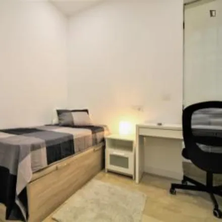 Image 3 - Calle de Ferraz, 88, 28008 Madrid, Spain - Room for rent