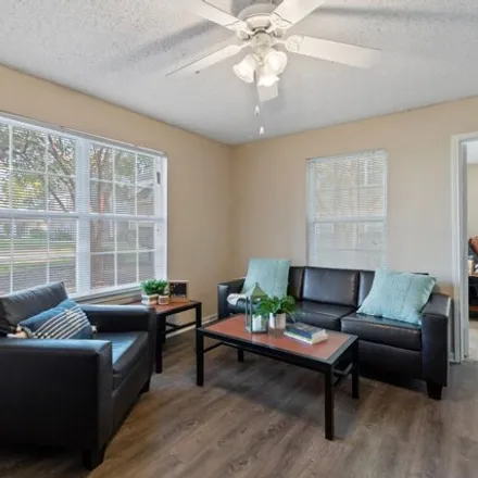 Image 7 - 198 Fernhill Avenue, Lafayette, LA 70506, USA - Condo for sale