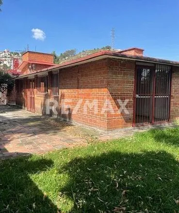Buy this 4 bed house on Calle Acueducto de Lerma in 53270 Naucalpan de Juárez, MEX