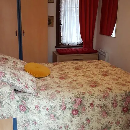 Rent this 1 bed house on Avenue de Provence in 83630 Régusse, France