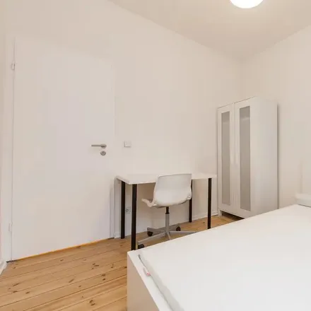 Rent this 1 bed apartment on Schladitzer Straße 74 in 04129 Leipzig, Germany