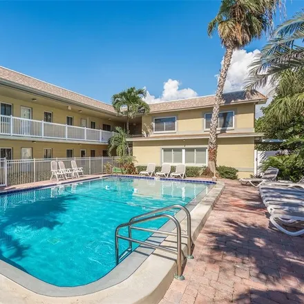 Image 1 - 600 71st Avenue, Saint Pete Beach, Pinellas County, FL 33706, USA - Condo for sale