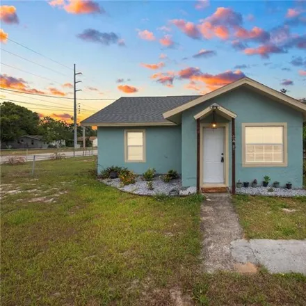 Buy this 2 bed house on Johnson Avenue East in Haines City, FL 33844