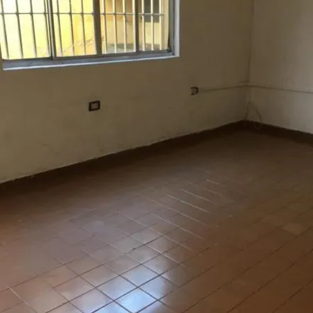 Buy this 2 bed house on Rua Ceará in Fundação, São Caetano do Sul - SP