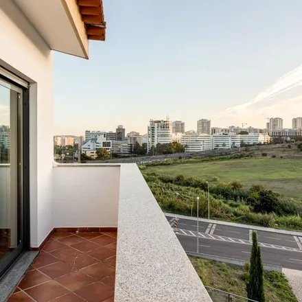 Image 7 - Rua Fernanda Machado, 2795-122 Oeiras, Portugal - Apartment for rent