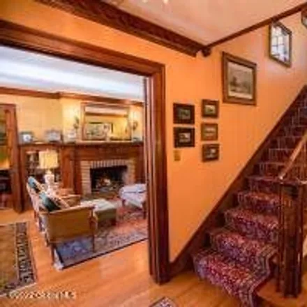 Image 1 - 1163 Avon Road, City of Schenectady, NY 12308, USA - House for sale