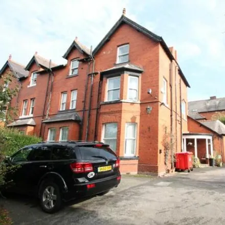 Image 1 - The Limes, 12 Hoole Road, Chester, CH2 3NJ, United Kingdom - Duplex for sale