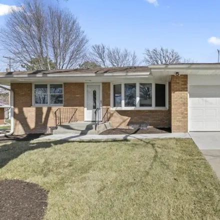 Buy this 4 bed house on 254 Bruce Drive in Lincoln, NE 68510
