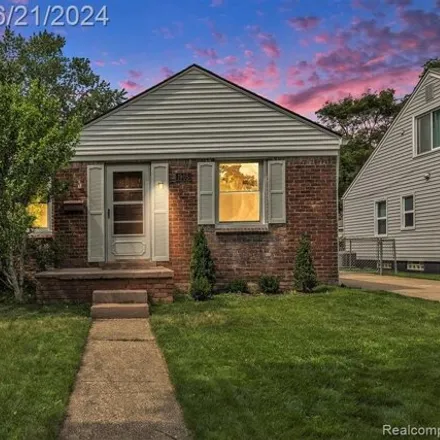 Buy this 3 bed house on 1905 Harwood Ave in Royal Oak, Michigan