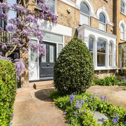 Buy this 6 bed townhouse on 78 Queen's Drive in London, N4 2HW