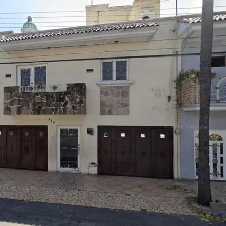 Buy this 4 bed house on Calle Antonio Enríquez in 44790 Guadalajara, JAL