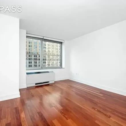 Image 6 - Millennium Tower Residences, 1st Place, New York, NY 10280, USA - Apartment for rent