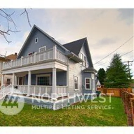 Rent this 4 bed house on 1801 East Jefferson Street in Seattle, WA 98122