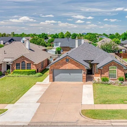 Buy this 3 bed house on 3247 Bismarc Lane in Norman, OK 73072