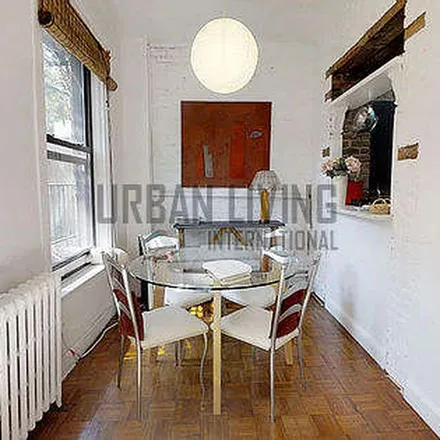 Image 3 - 361 East 10th Street, New York, NY 10009, USA - Apartment for rent