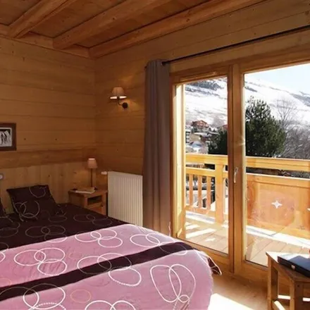 Rent this 5 bed house on 38860 Les Deux Alpes