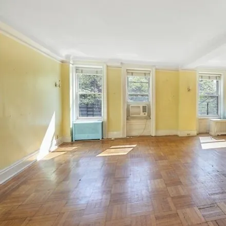 Image 3 - 258 West 105th Street, New York, NY 10025, USA - Apartment for sale