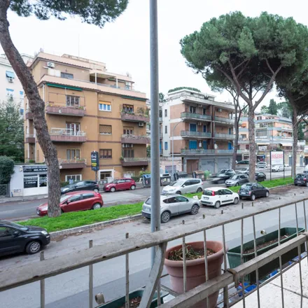 Image 3 - Tirreno/Monti Sibillini, Viale Tirreno, 00141 Rome RM, Italy - Room for rent
