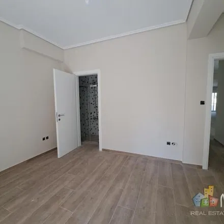Rent this 3 bed apartment on Επταλόφου 15 in Municipality of Nea Ionia, Greece