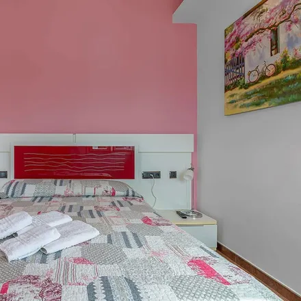 Rent this 4 bed house on Ciutadella in Vorera dels Molls, 07769 Ciutadella