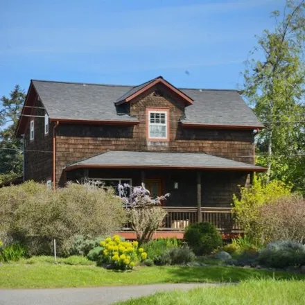 Buy this 3 bed house on 736 50th Street in Port Townsend, WA 98368