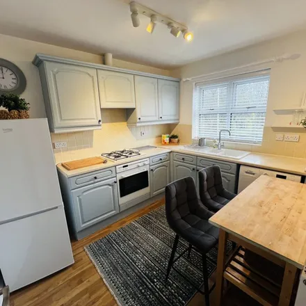 Rent this 2 bed apartment on Telegraph Road in Thurstaston, CH60 6RP