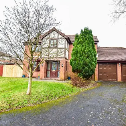 Image 1 - 1 The Dene, Blackburn, BB2 7QS, United Kingdom - House for rent