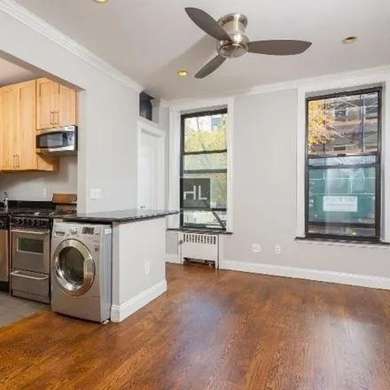 Rent this 4 bed apartment on 246 East 49th Street in New York, NY 10017