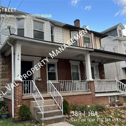 Rent this 3 bed townhouse on 1015 Queen Street in Pottstown, PA 19464