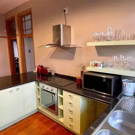 Rent this 2 bed apartment on Jan van Riebeeck High School in Krynauw Street, Cape Town Ward 77