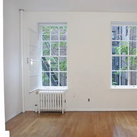 Rent this studio apartment on 326 E 81st St