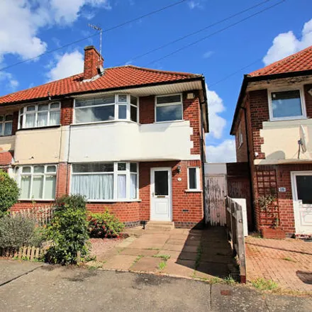 Buy this 3 bed duplex on Wilnicott Road in Braunstone Town, LE3 2TD