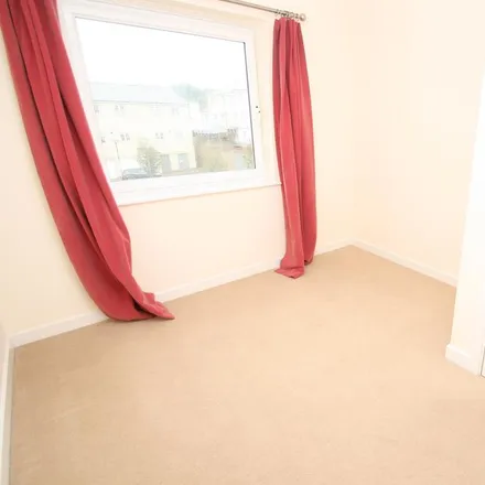 Image 3 - Mckay Avenue, Torquay, TQ1 4FD, United Kingdom - Apartment for rent