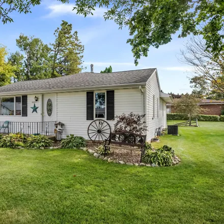 Buy this 3 bed house on 426 Park Lane in Mishicot, Manitowoc County