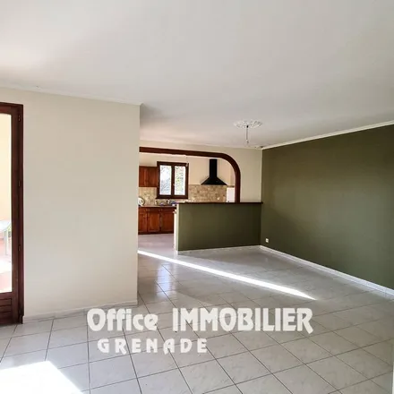 Image 1 - 4 Rue de la Poste, 31330 Ondes, France - Apartment for rent