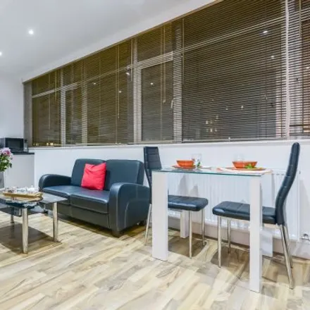 Rent this 2 bed apartment on Chevron Apartments in 294 St James's Road, London