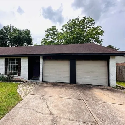 Rent this 3 bed house on 16114 Barcelona Dr in Friendswood, Texas